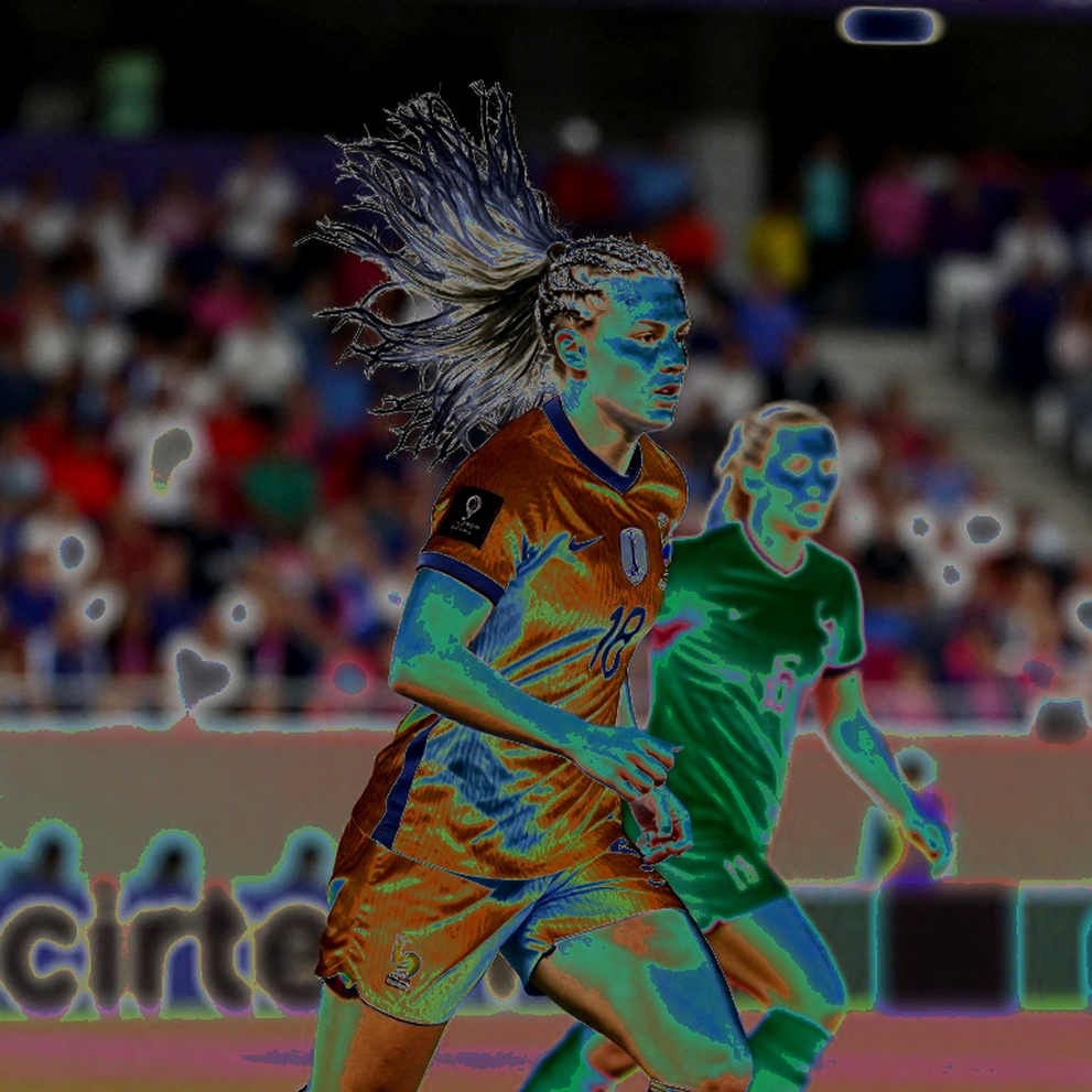 Esposito and the 95-Year Milestone: Italian Football Rediscovers Its Striker Esposito and the 95-Year Milestone: Italian Football Rediscovers Its Striker