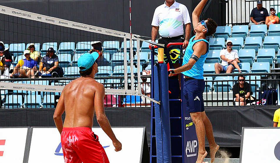 Bóng chuyền nữ Việt Nam trước Asiad 20: Hai trụ cột rời sân và hàng chủ công mong manh Bóng chuyền nữ Việt Nam trước Asiad 20: Hai trụ cột rời sân và hàng chủ công mong manh