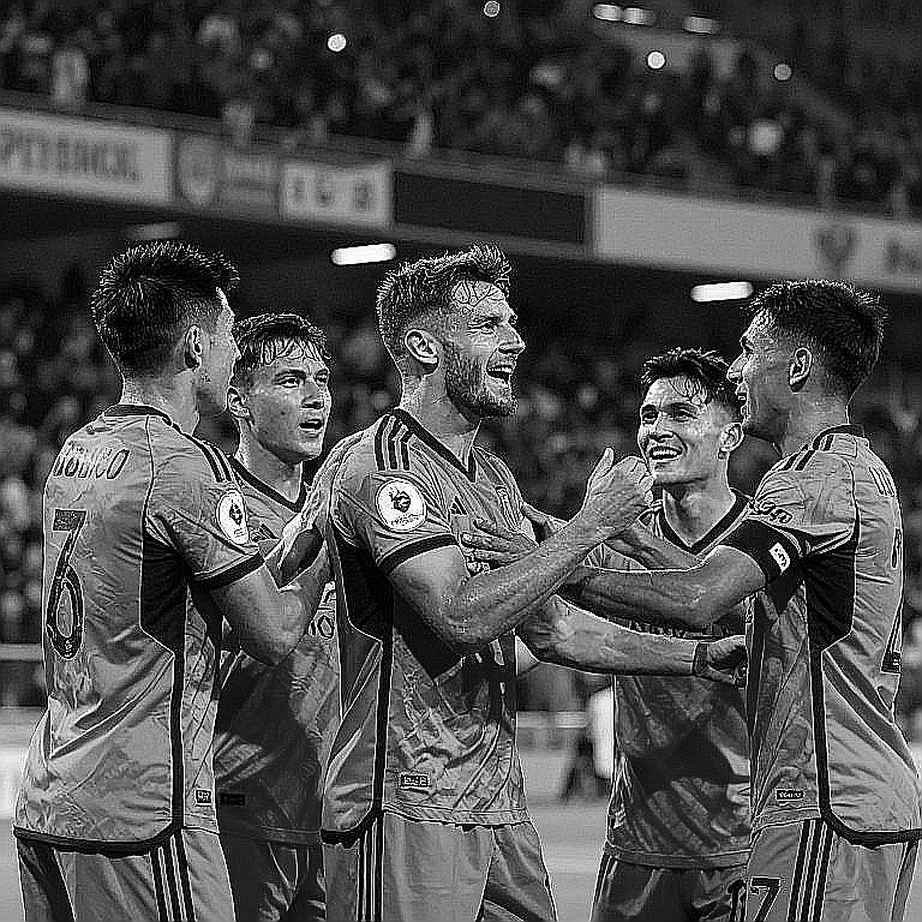 Messi Bids Farewell to Argentina: Ronaldo Pays Tribute, and a Two-Decade Question Still Has No Answer