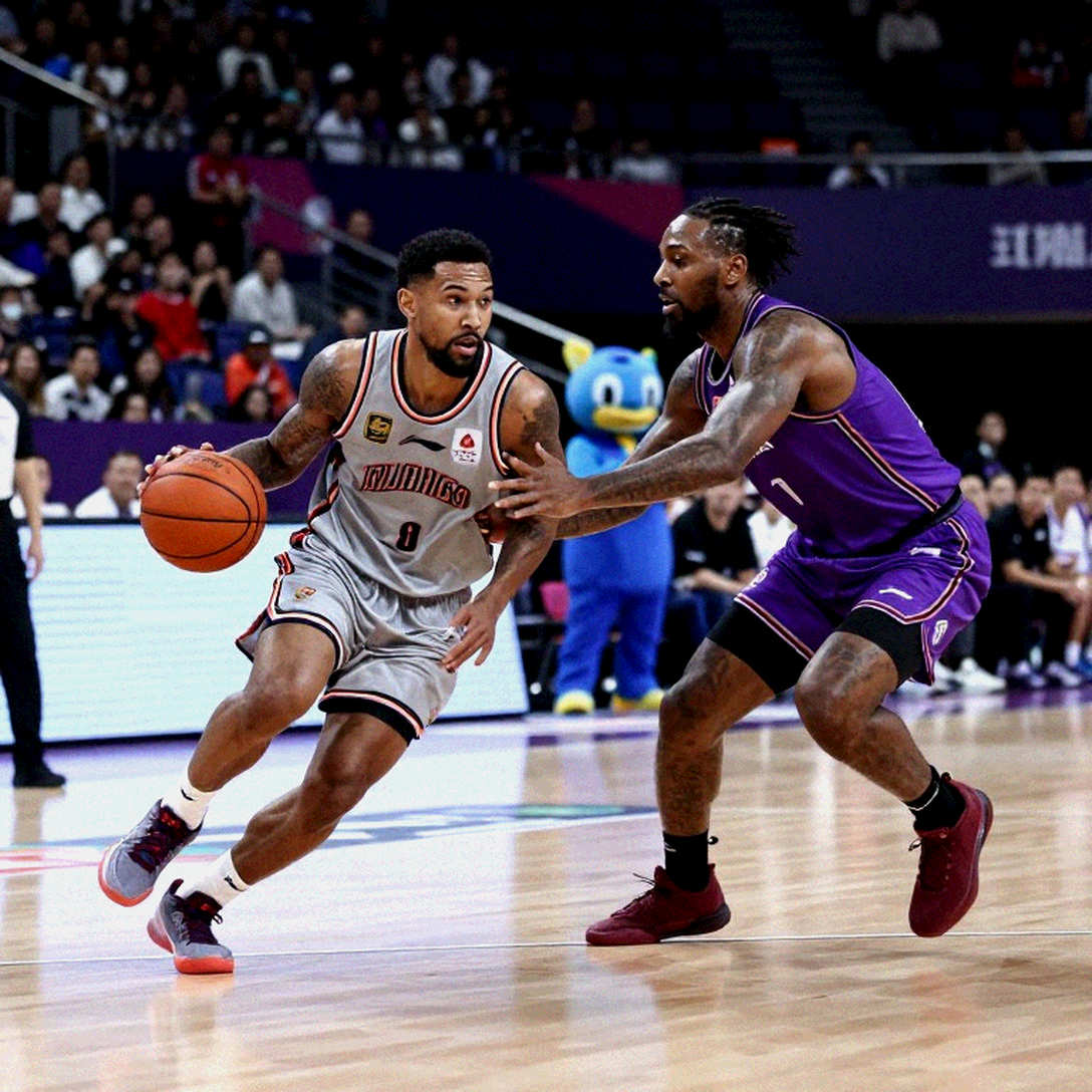 NBA 2026: LeBron James đến Philadelphia, Giannis Antetokounmpo tới Miami và trật tự mới được viết bằng bảng lương