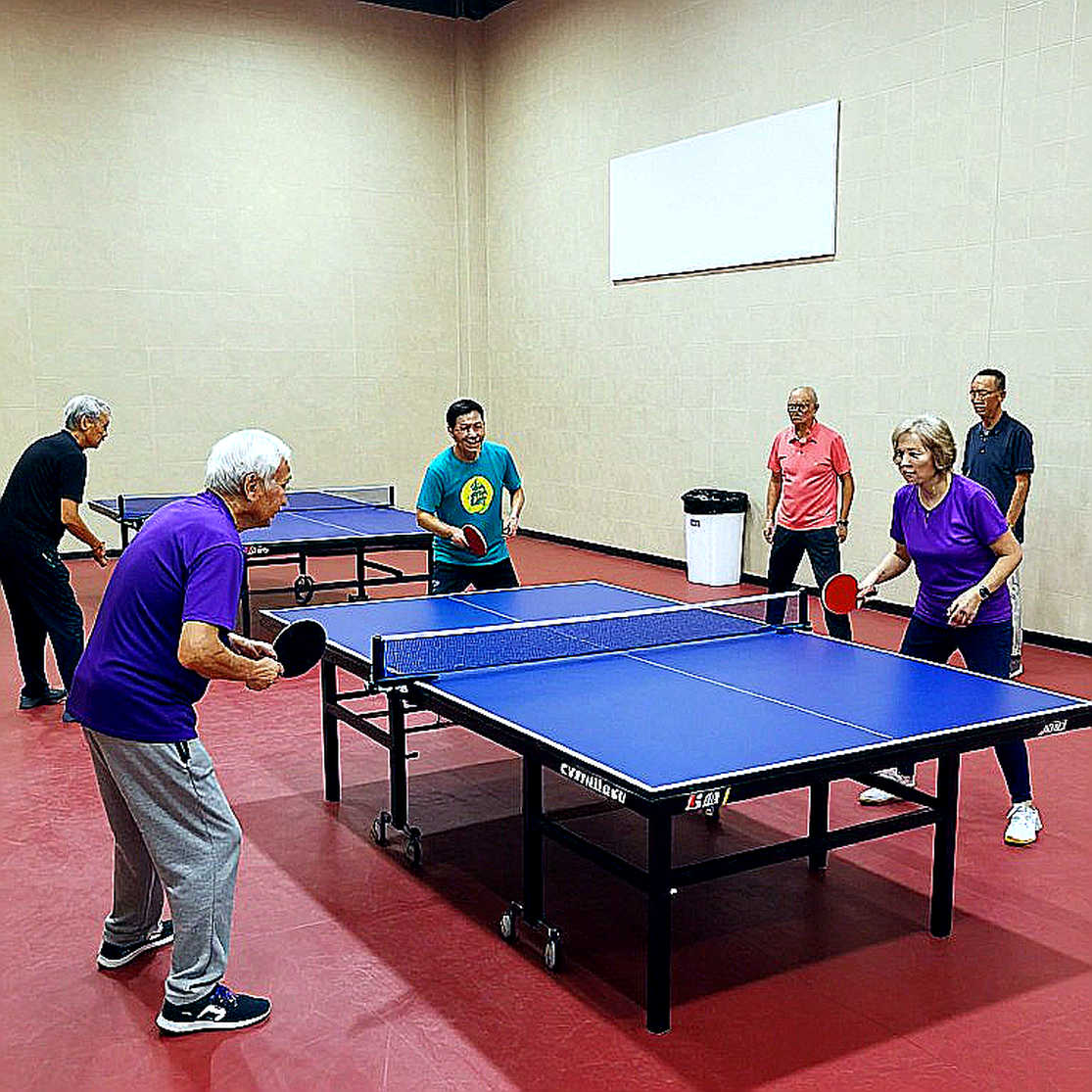 Guernsey vô địch Worthing Junior Team 1*: chín trận, không một ván quyết định