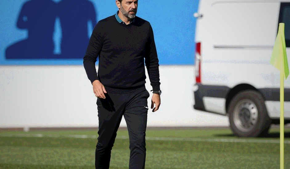 The Data Gap in the Transfer Window: When Silence Is Also a Signal