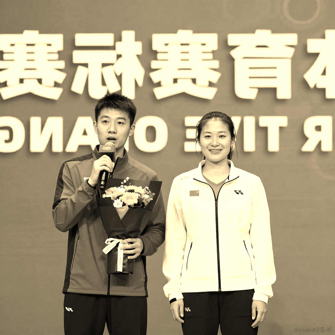 Asian Games 2026: Đường cong 21-12, 19-21, 14-21 — nhà vô địch bị chính mình đánh rơi