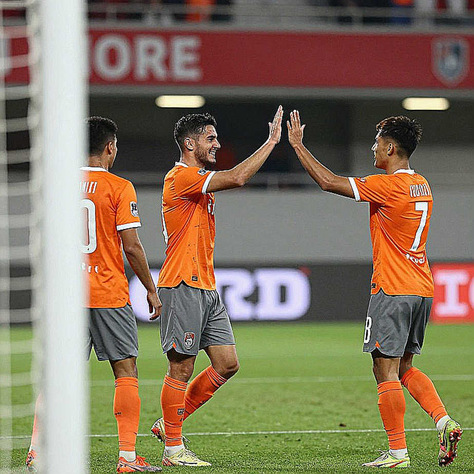 Mexico của Rafa Márquez: Cú chạm sai phút 25 và bài học từ một đội hình U25 Mexico của Rafa Márquez: Cú chạm sai phút 25 và bài học từ một đội hình U25
