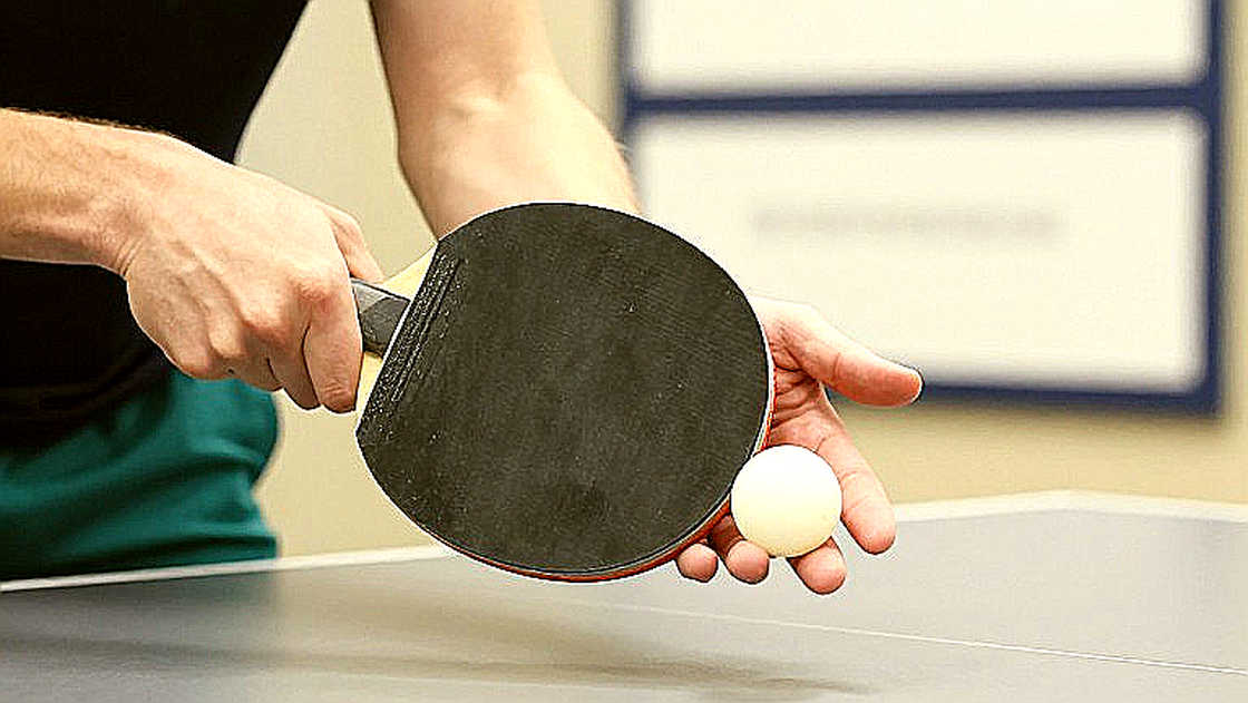 Mặt sân cỏ hoang và bản đồ hội viên: Khi bóng bàn Việt Nam học cách giữ lời hứa với khán đài